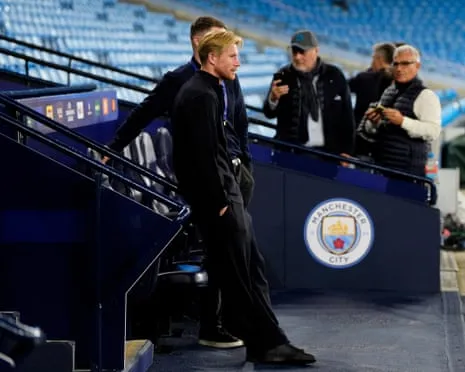 Napoli's Coach Sees Champions League Clash like Pupils vs Masters Versus Pep Guardiola's Side